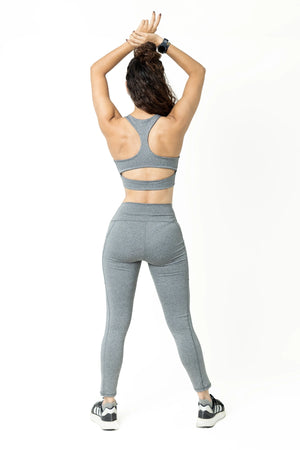 TOP DEPORTIVO PLATEADO PARA MUJER