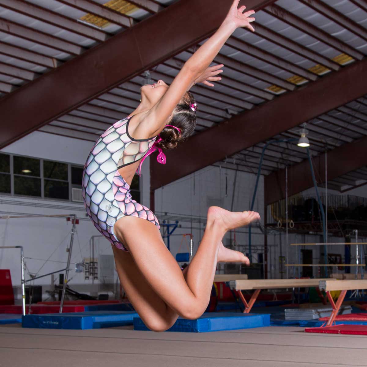 TRUSA DE GIMNASIA ESCAMAS ROSAS