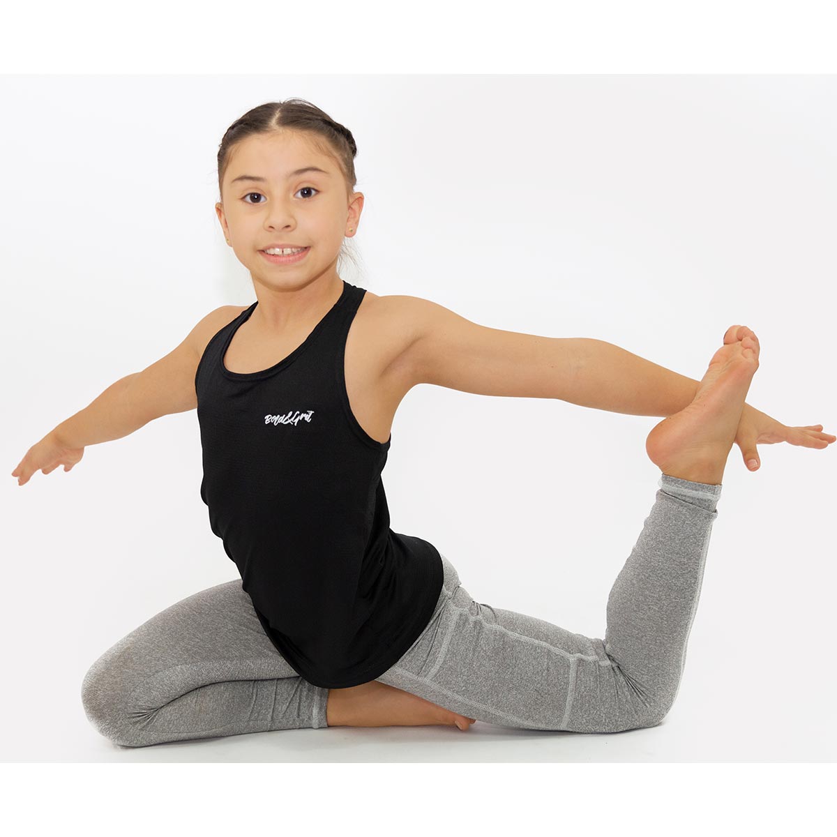 CAMISETA SIN MANGAS COLOR NEGRA